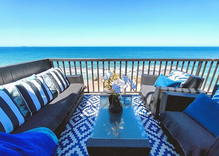 Ocean Breakaway - Power Back Up, 2 Adults & 3 Kids Only, Umdloti