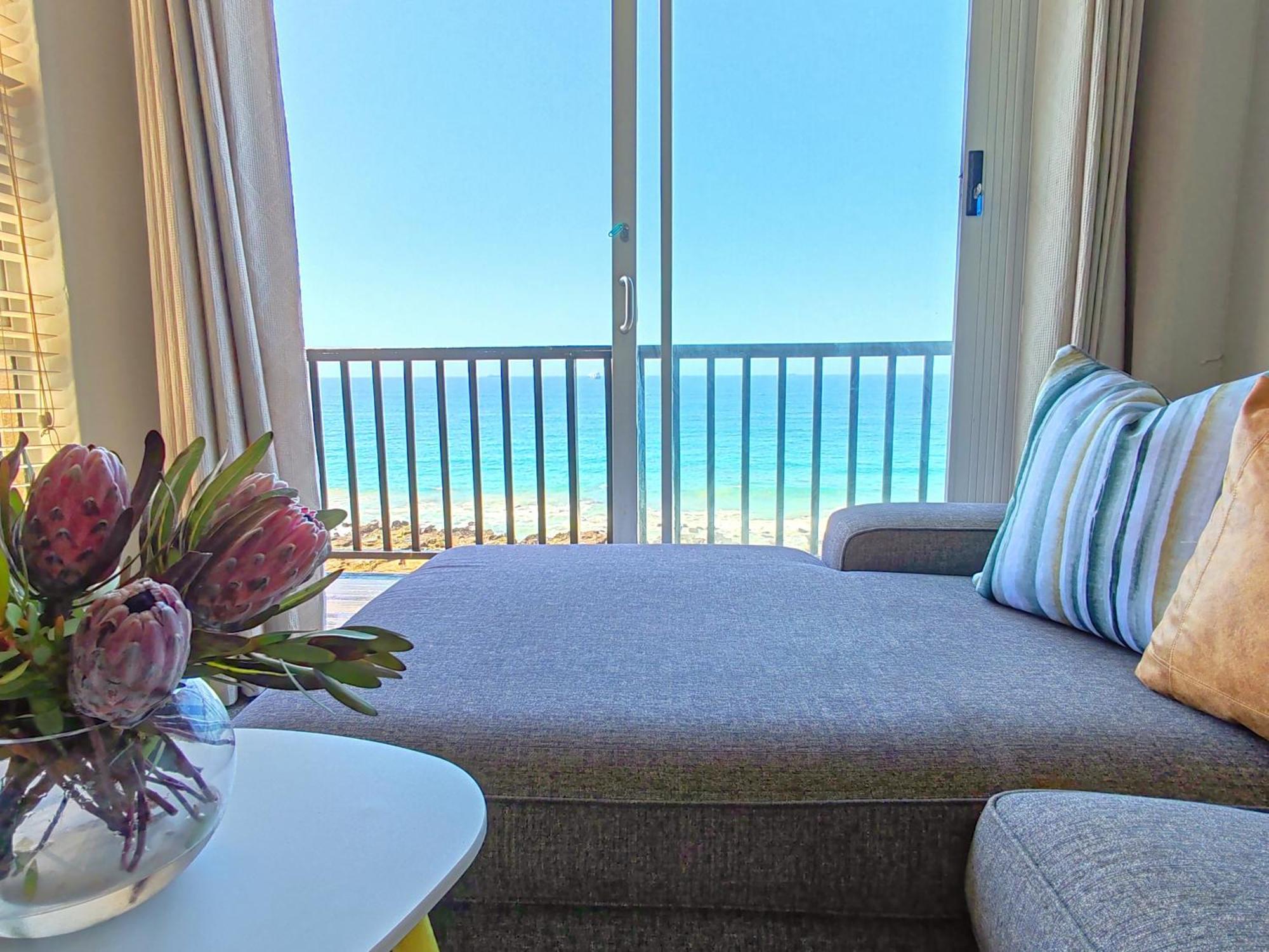 Apartment Ocean Breakaway - Power Back Up, 2 Adults & 3 Kids Only,